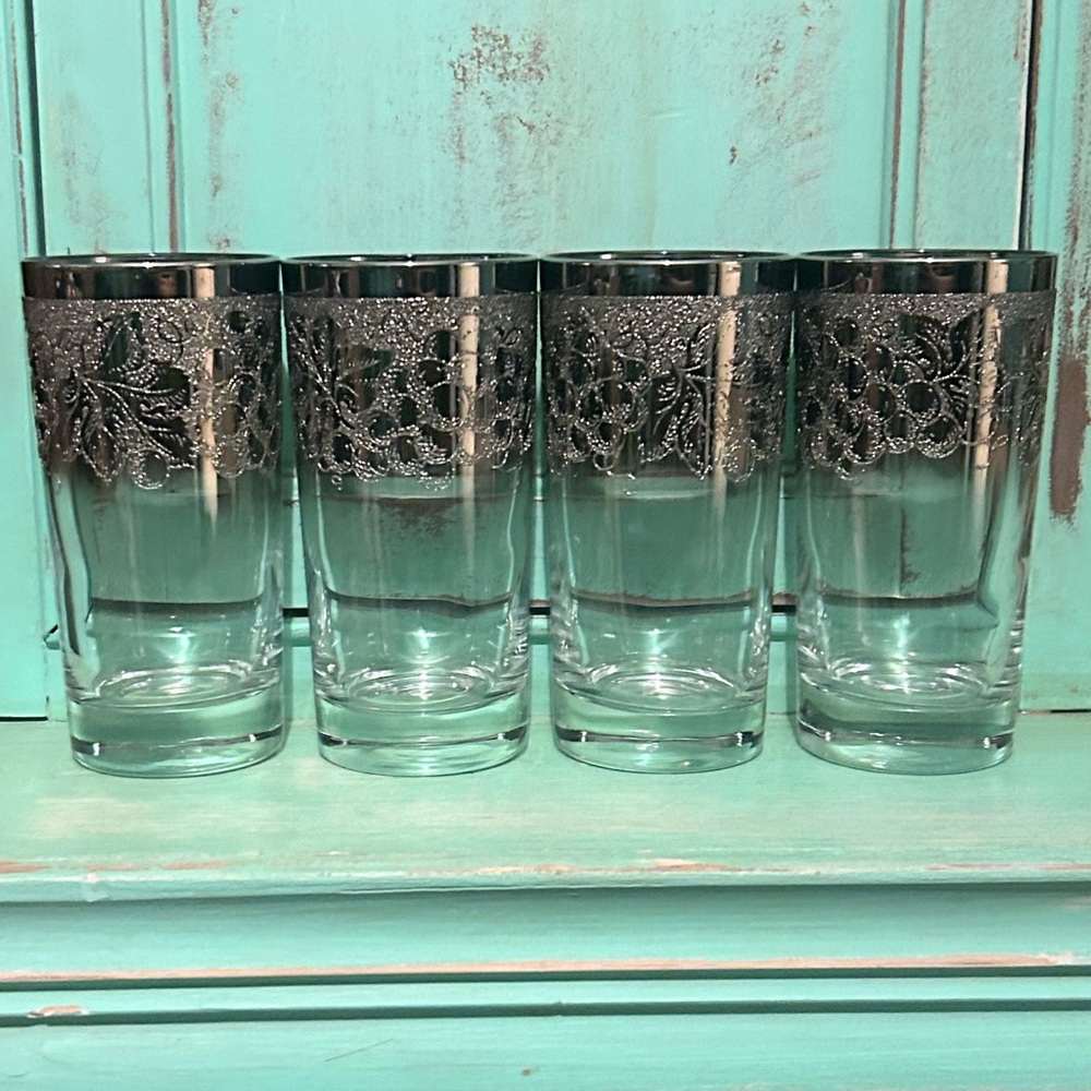 Set Of 4 Vintage Dorothy Thorpe Silver Overlay Etched Highball Glasses